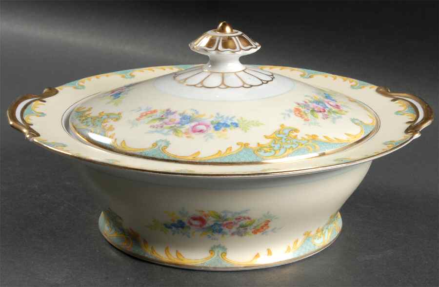 Delphina Round Covered Vegetable by Noritake-1