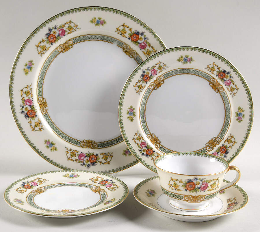 Delrosa 5 Piece Place Setting by Noritake-1
