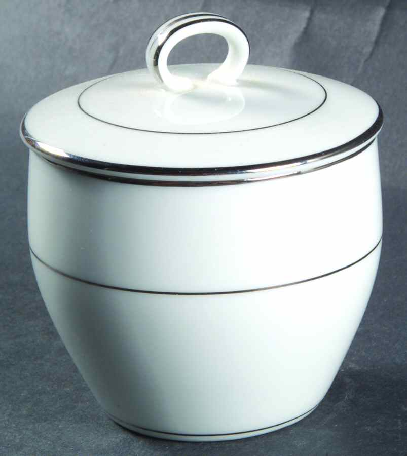 Derry Mini Sugar Bowl & Lid by Noritake-1