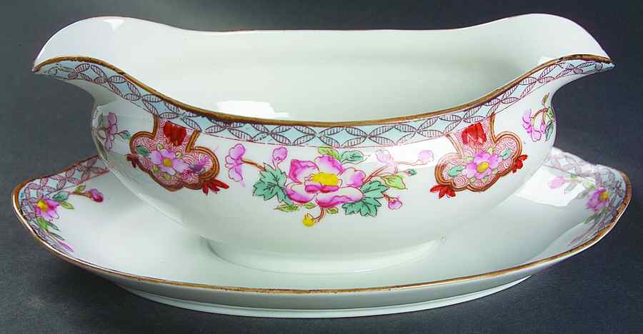Derby Gravy Boat with Attached Underplate by Noritake-1