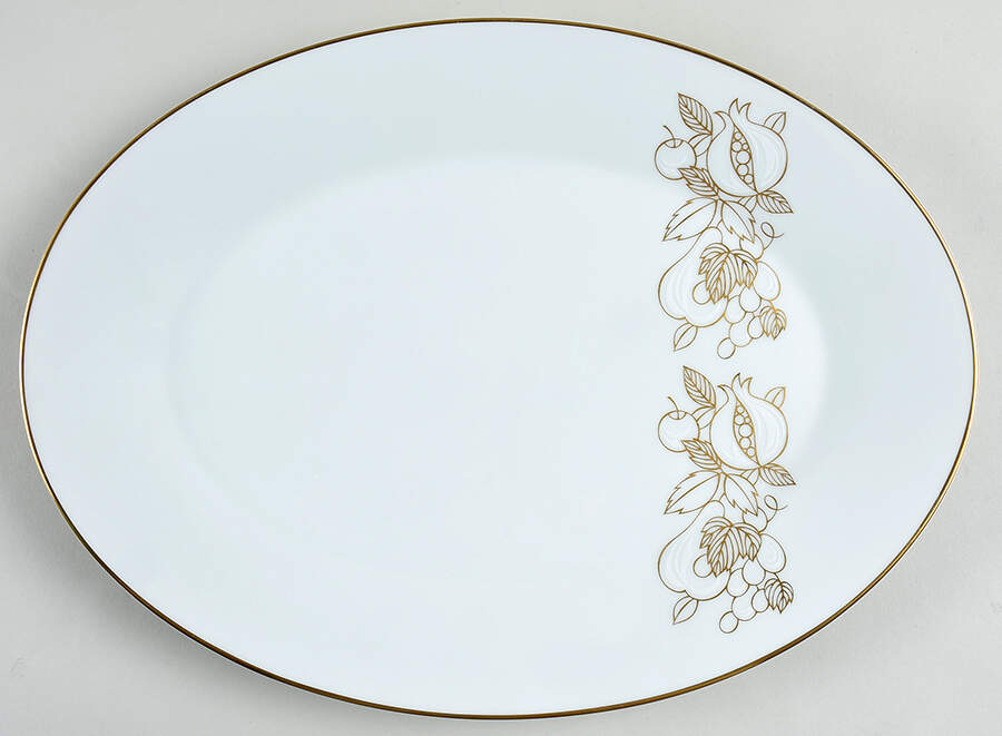 Della Robbia 14" Oval Serving Platter by Noritake-1