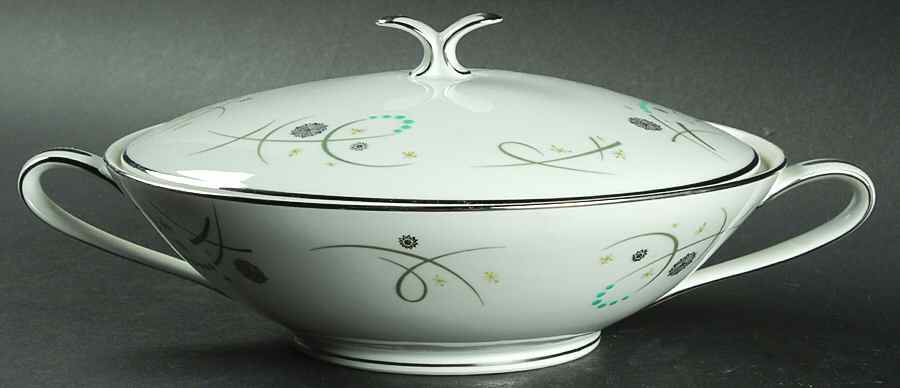 Desiree Round Covered Vegetable by Noritake-1