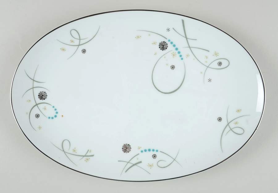 Desiree 12" Oval Serving Platter by Noritake-1