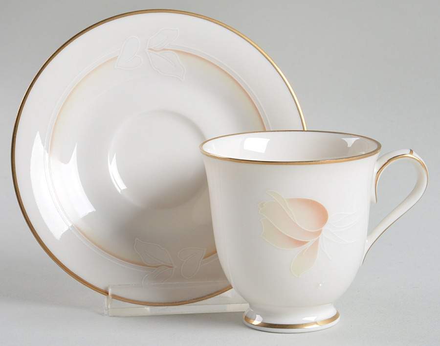 Devotion Footed Demitasse Cup & Saucer Set by Noritake-1