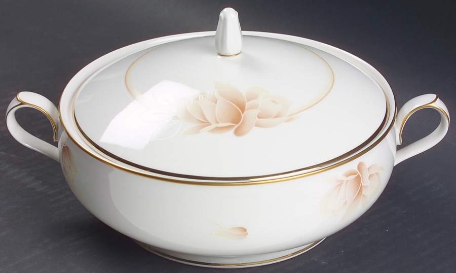 Devotion Round Covered Vegetable by Noritake-1