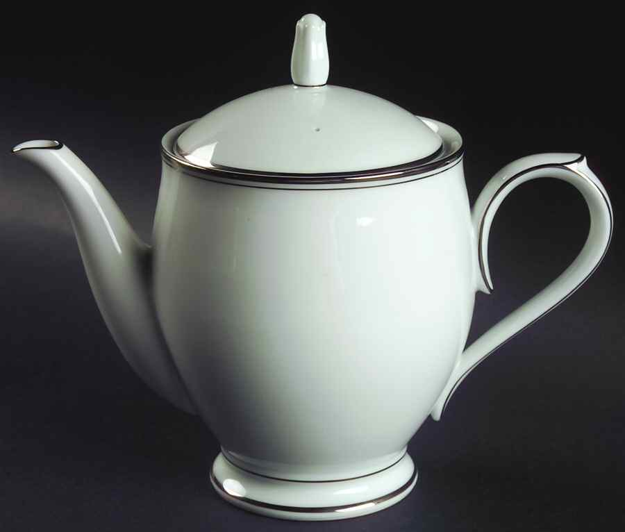 Diana (Platinum Trim) Teapot & Lid by Noritake-1