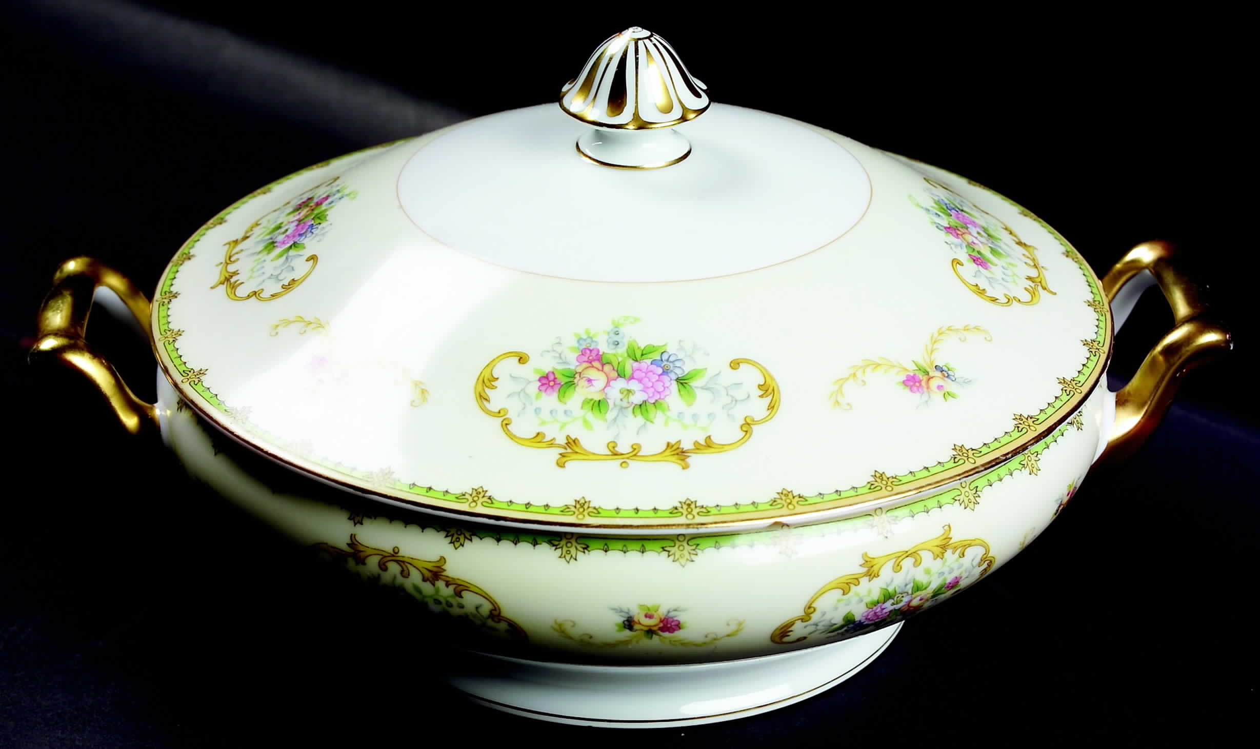 Diana Round Covered Vegetable by Noritake-1