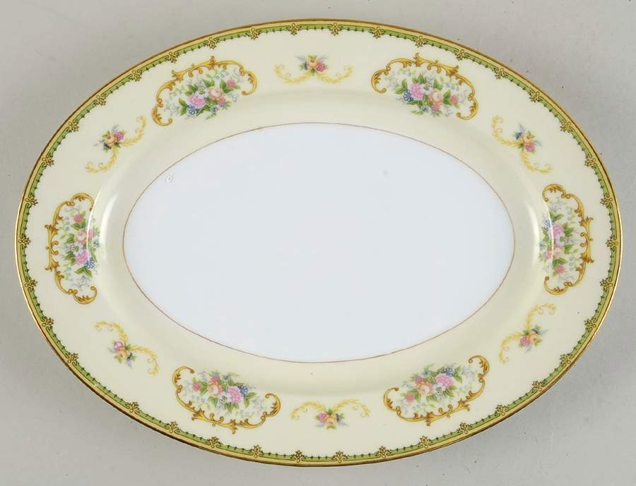 Diana 11" Oval Serving Platter by Noritake-1
