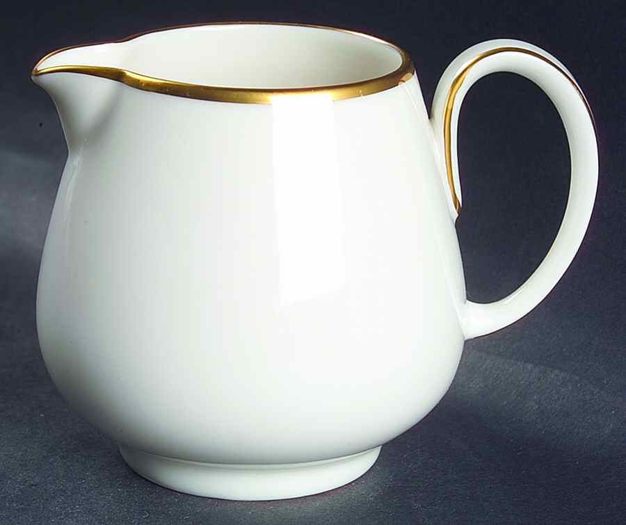 Dignatio Creamer by Noritake-1