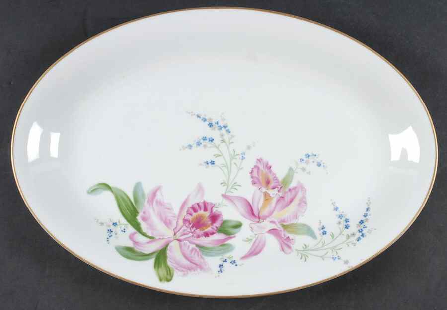 Dolores 16" Oval Serving Platter by Noritake-1