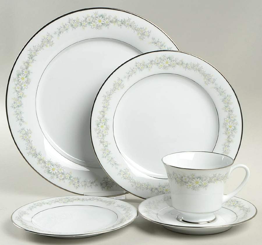 Donegal 5 Piece Place Setting by Noritake-1