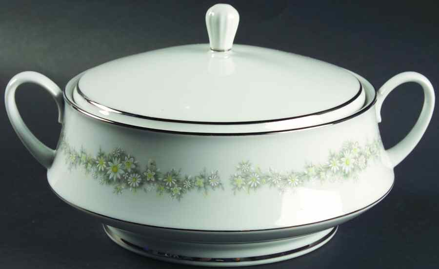 Donegal Round Covered Vegetable by Noritake-1