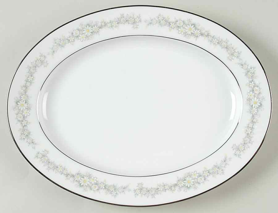 Donegal 11" Oval Serving Platter by Noritake-1