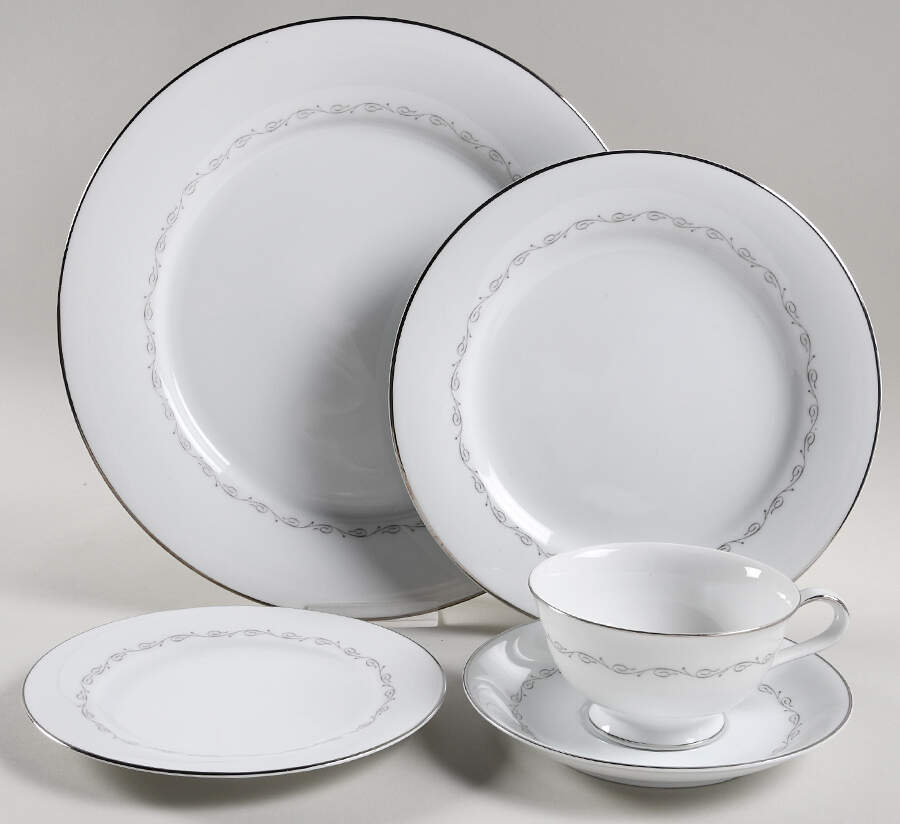 Donna 5 Piece Place Setting by Noritake-1