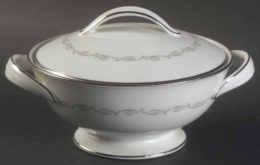 Donna Sugar Bowl & Lid by Noritake-1