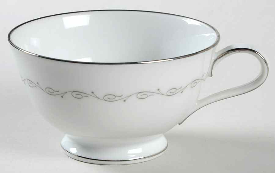 Donna Footed Cup by Noritake-1