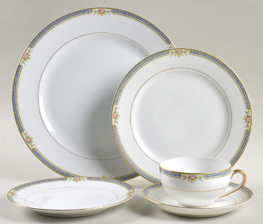 Doris 5 Piece Place Setting by Noritake-1