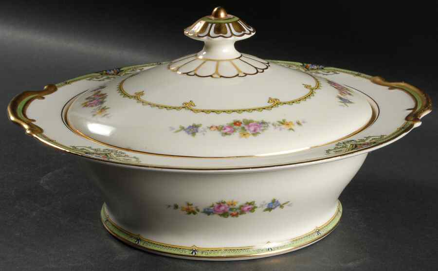 Dorian Round Covered Vegetable by Noritake-1