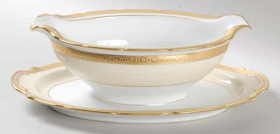 Dorsay Gravy Boat with Attached Underplate by Noritake-1