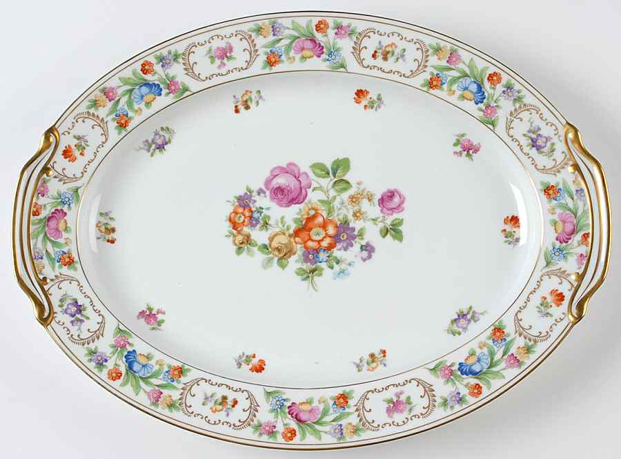 Dresalda 16" Oval Serving Platter by Noritake-1