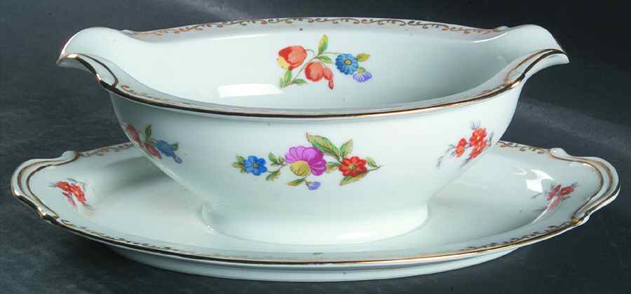 Dresdlina Gravy Boat with Attached Underplate by Noritake-1