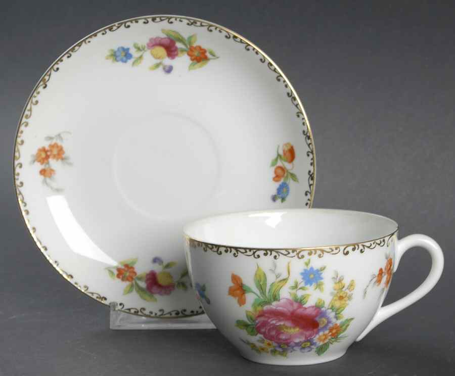 Dresdlina Flat Cup & Saucer Set by Noritake-1