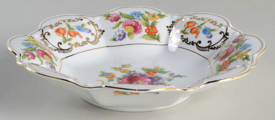 Dresdena 8" Scalloped Bowl by Noritake-1