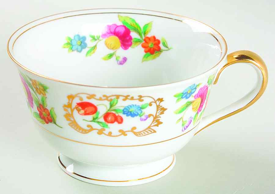 Dresdena Footed Cup by Noritake-1