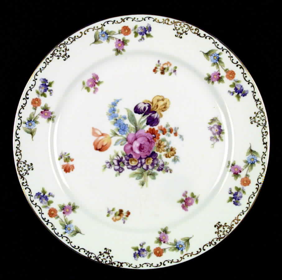 Dresdoll Dinner Plate by Noritake-1