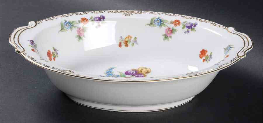 Dresdoll 10" Oval Vegetable Bowl by Noritake-1