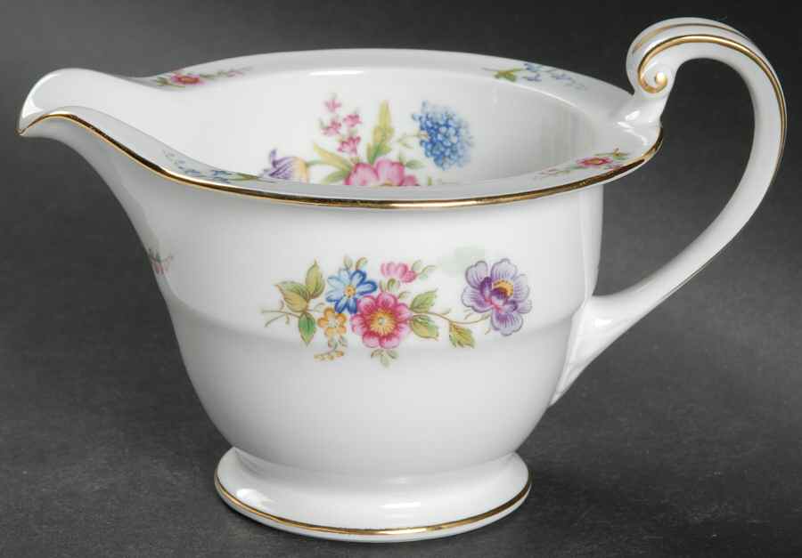 Dresgay Creamer by Noritake-1