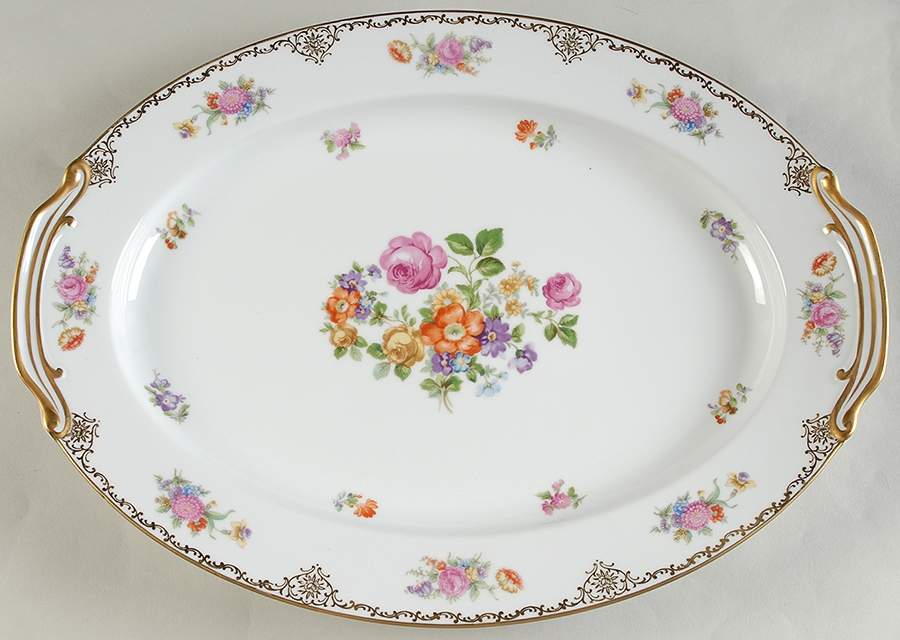 Dresita 16" Oval Serving Platter by Noritake-1