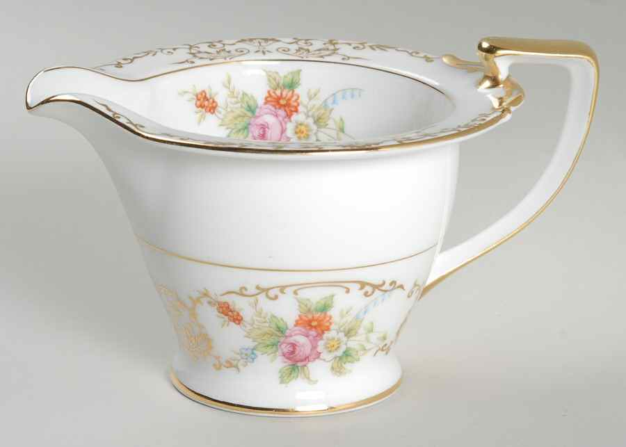 Dreslure Creamer by Noritake-1