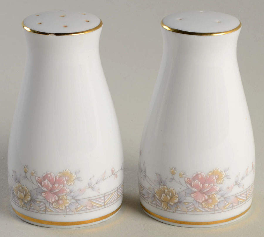 Dream Street Salt & Pepper Set by Noritake-1