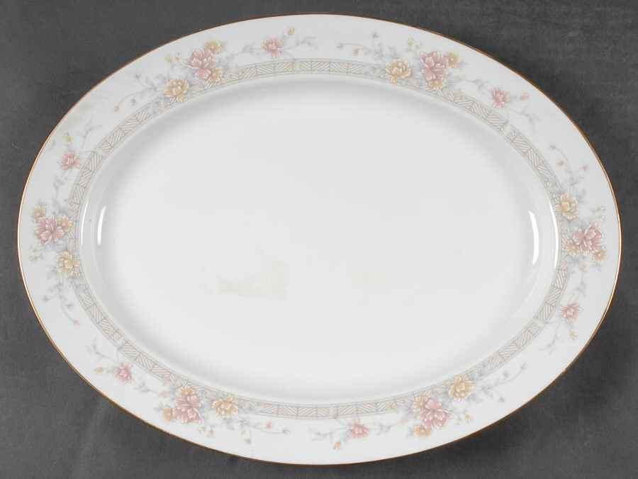 Dream Street 13" Oval Serving Platter by Noritake-1
