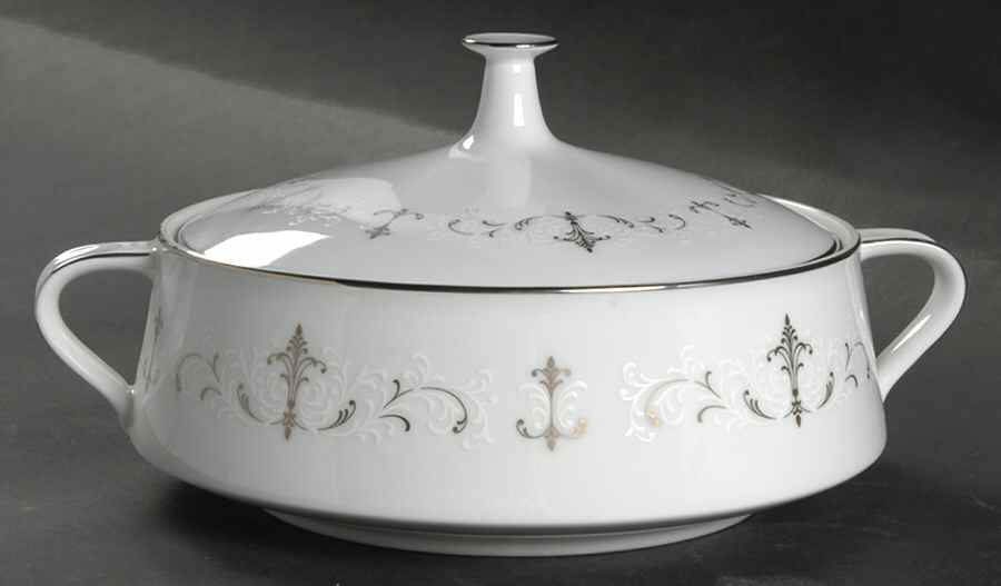 Dubarry Round Covered Vegetable by Noritake-1