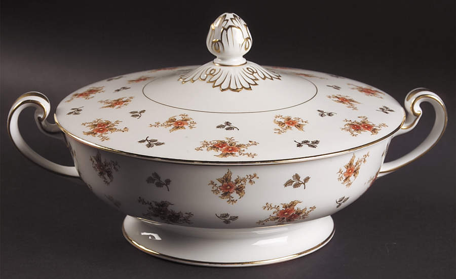 Dulcy Round Covered Vegetable by Noritake-1