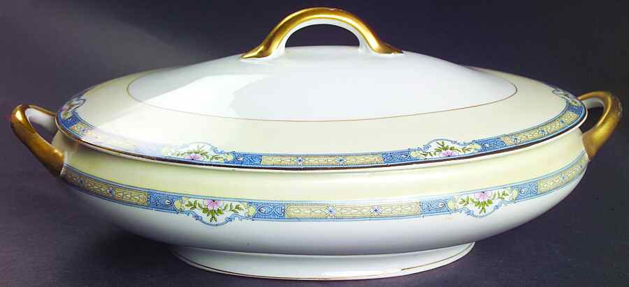 Duluth Oval Covered Vegetable by Noritake-1