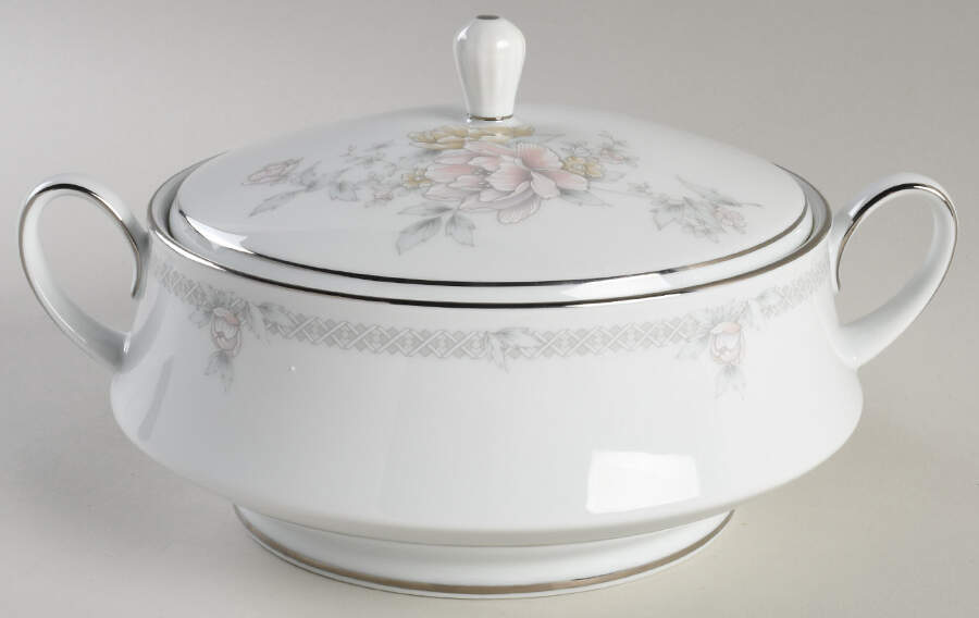 Easthampton Round Covered Vegetable by Noritake-1