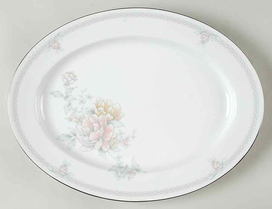Easthampton 13" Oval Serving Platter by Noritake-1
