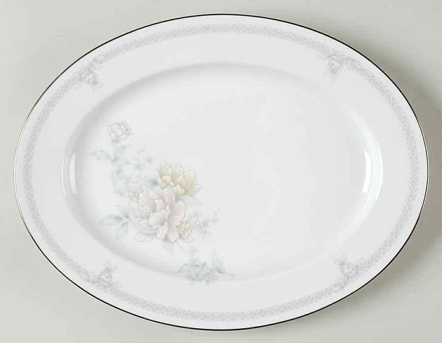 Easthampton 11" Oval Serving Platter by Noritake-1