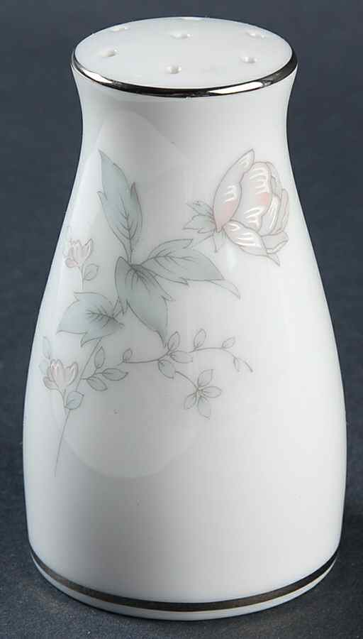 Easthampton Pepper Shaker by Noritake-1