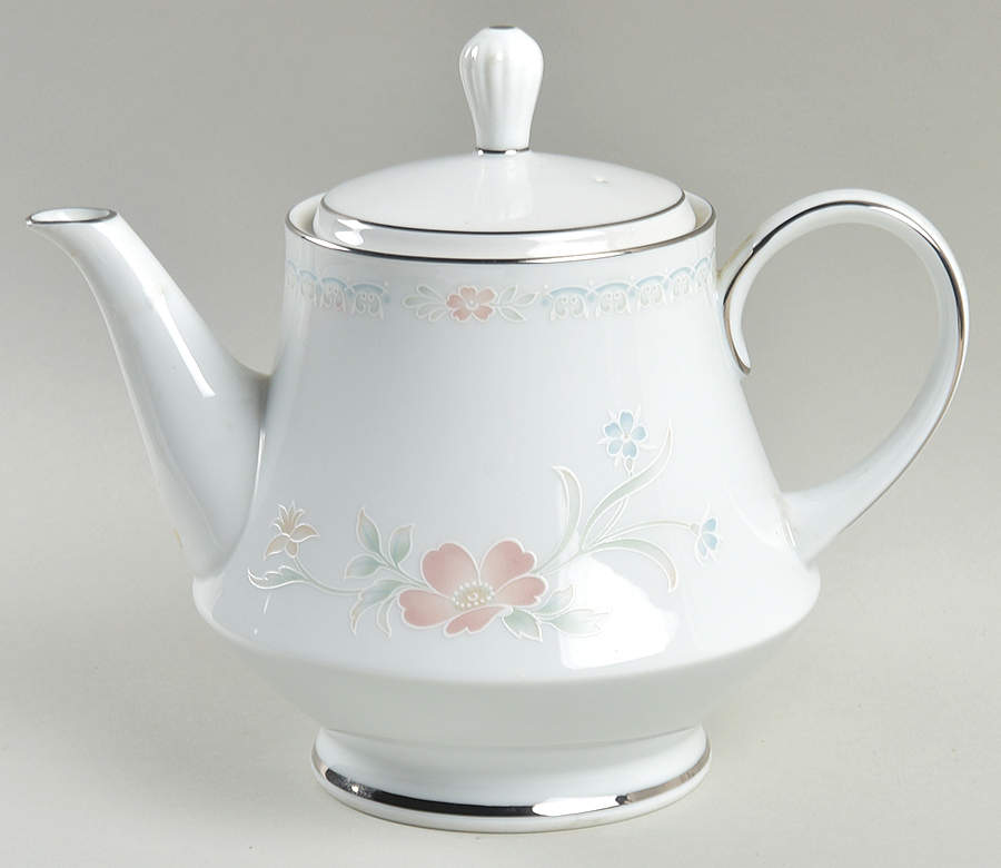 Eden Teapot & Lid by Noritake-1