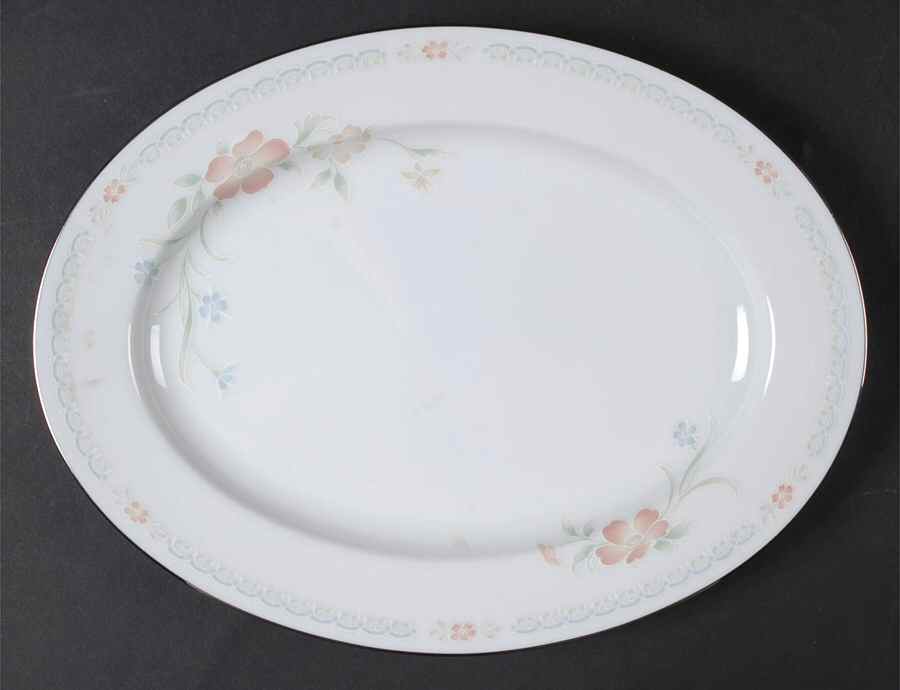 Eden 11" Oval Serving Platter by Noritake-1
