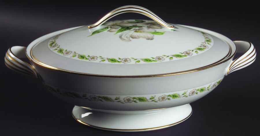 Edgemont Round Covered Vegetable by Noritake-1