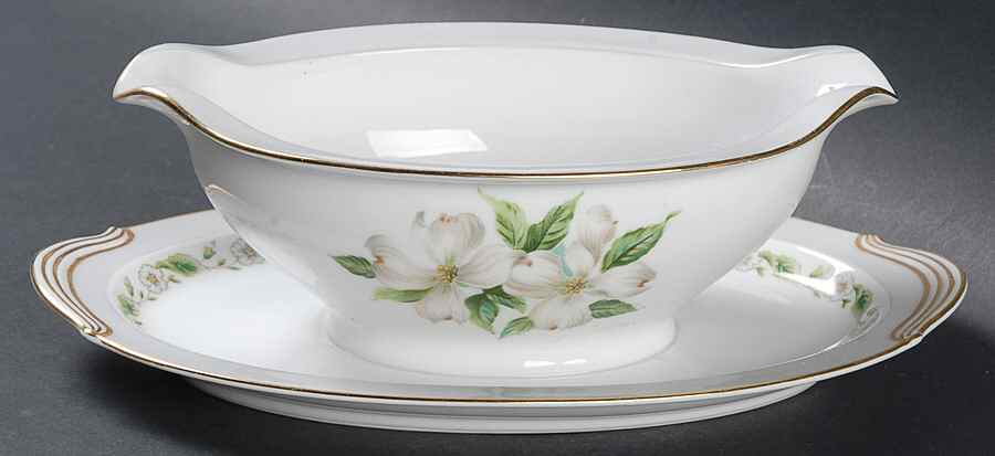 Edgemont Gravy Boat with Attached Underplate by Noritake-1