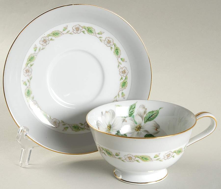 Edgemont Footed Cup & Saucer Set by Noritake-1