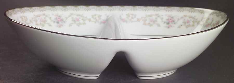 Edgewood 10" Oval Divided Vegetable Bowl by Noritake-1
