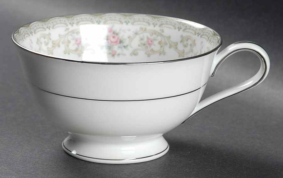 Edgewood Footed Cup by Noritake-1