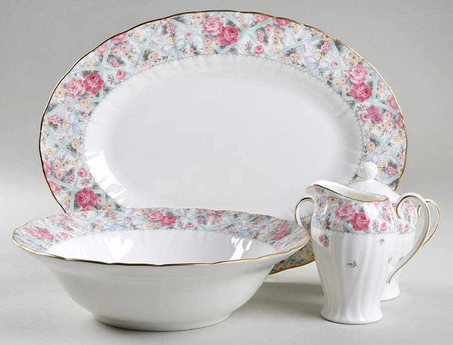 Edgemoor 5 Piece Hostess Set by Noritake-1